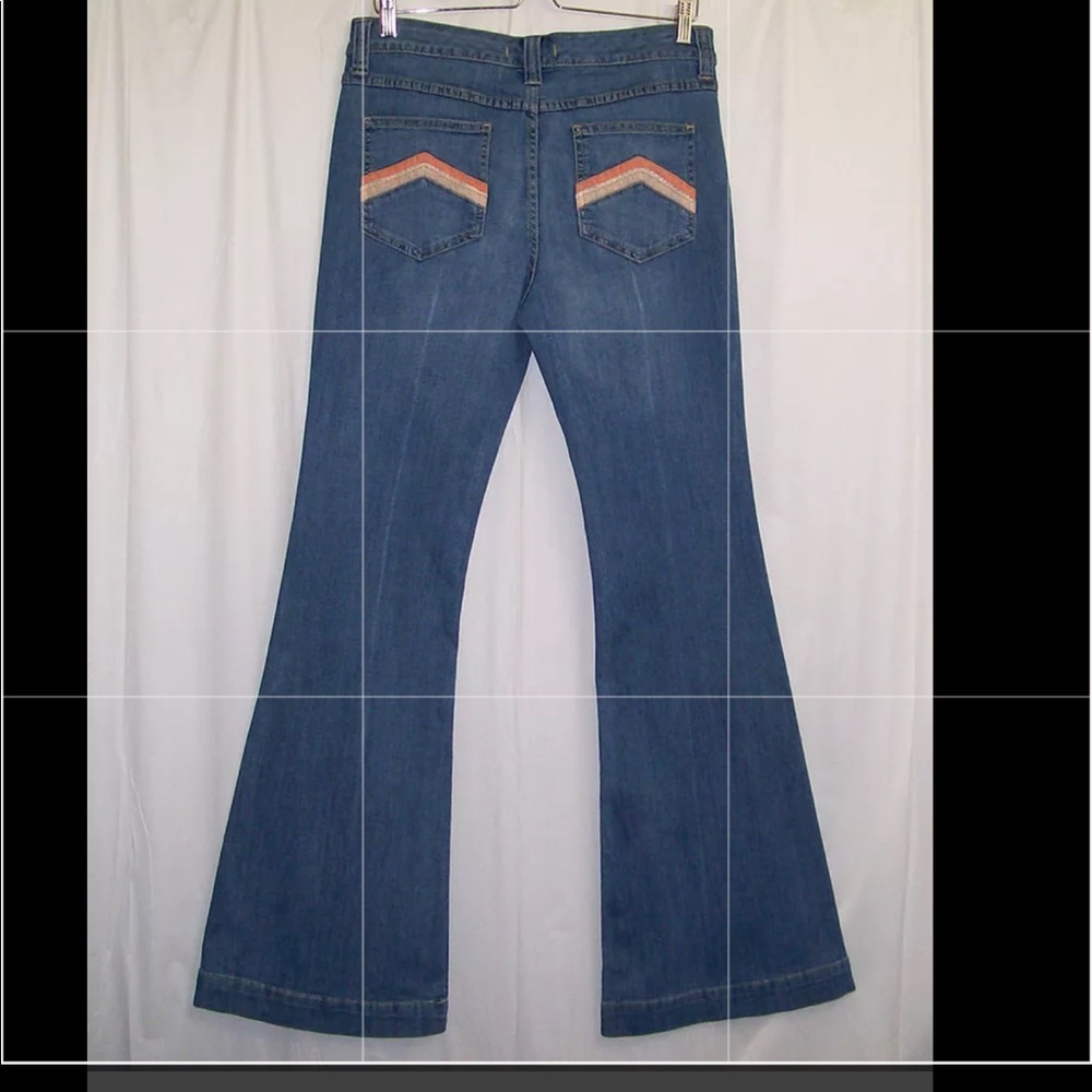 FREE PEOPLE CUTE POCKET FLARE JEANS SIZE 31